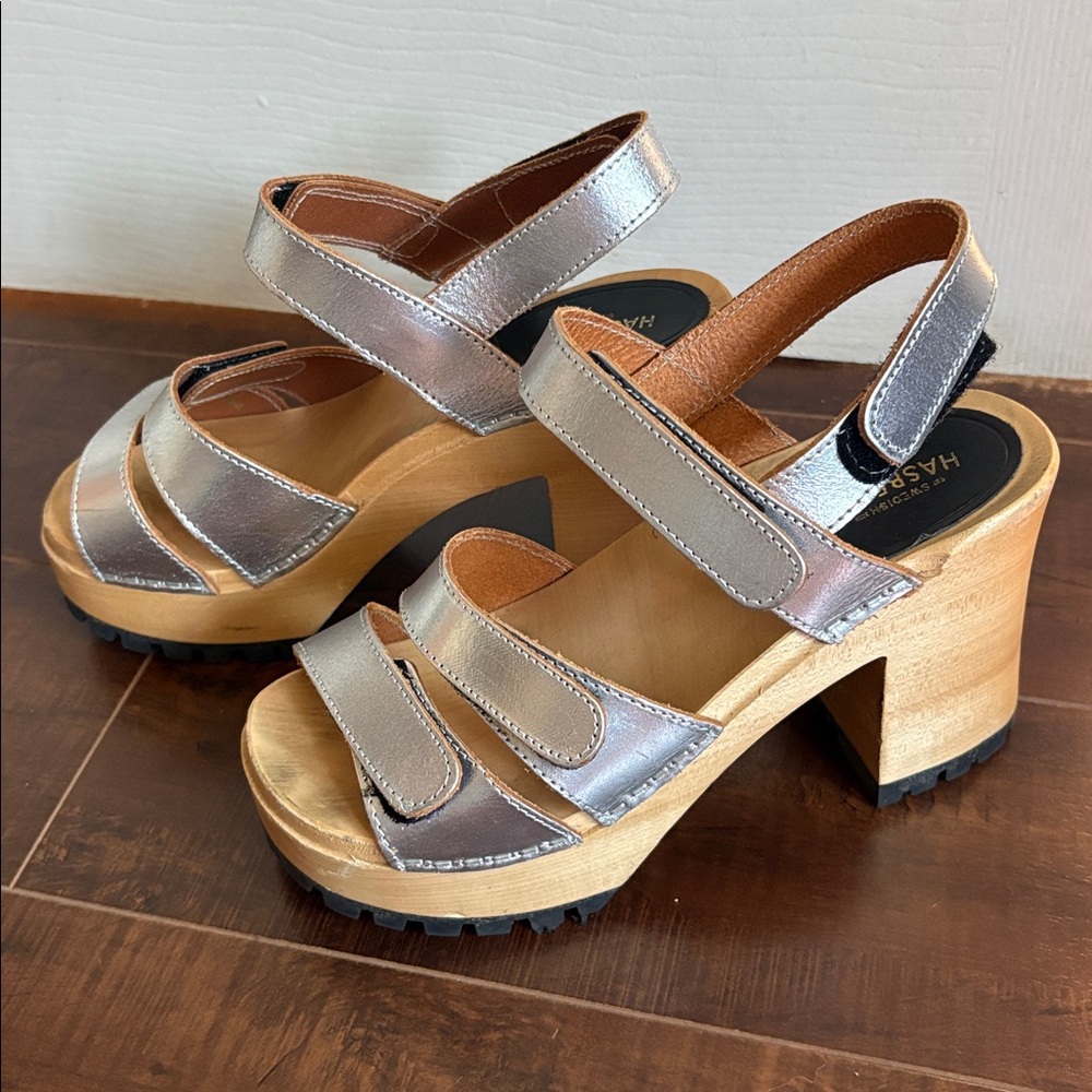Swedish Hasbeens Metallic Silver Sandals Clogs